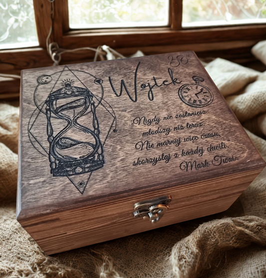 Personalised Wooden Watch Box for 2 Watches – Handmade Solid Wood Case