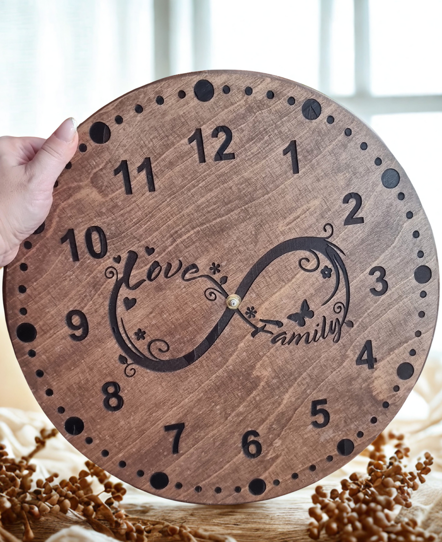 Personalised Wooden Wall Clock with Infinity Symbol – Silent Mechanism